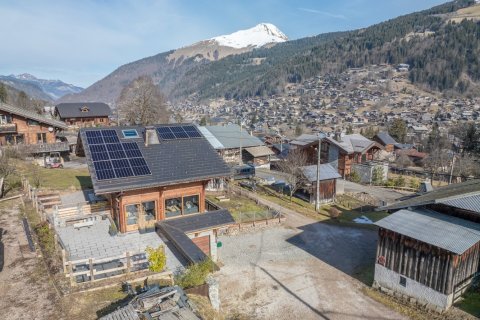 5 bedrooms House in Morzine, France No. 99645 14