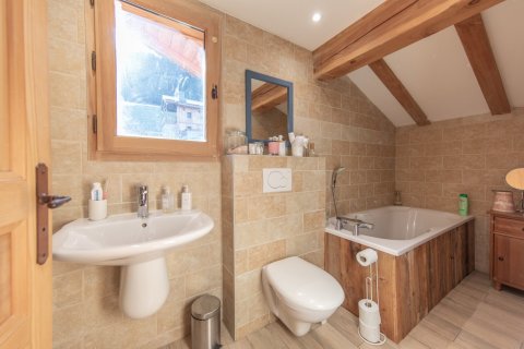 5 bedrooms House in Morzine, France No. 99645 10