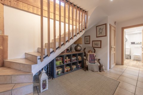 5 bedrooms House in Morzine, France No. 99645 23