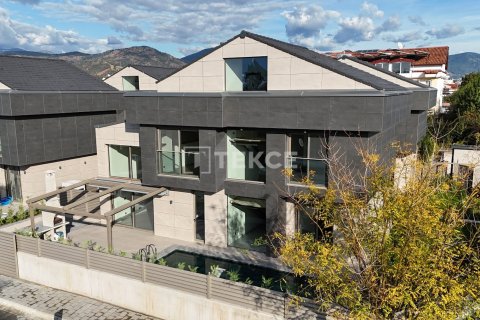 4 bedrooms Villa in Fethiye, Turkey No. 122036 1