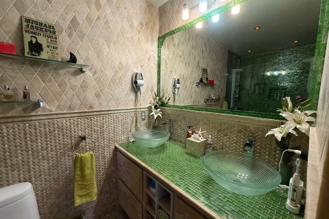 3 bedrooms Villa in Falmouth, Antigua and Barbuda No. 72305 12