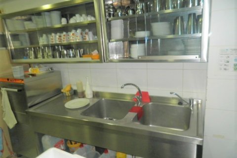 900m² Commercial property in Thessaloniki, Greece No. 57074 21