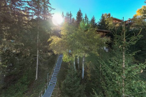 898m² Land in Savoie, France No. 99996 7