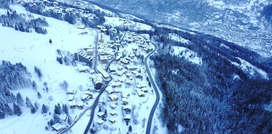 898m² Land in Savoie, France No. 99996