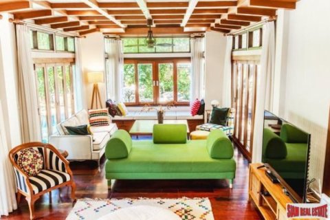 4 bedrooms Villa in Jomtien Beach, Thailand No. 96748 8