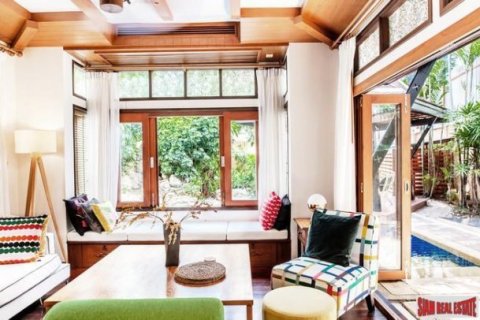 4 bedrooms Villa in Jomtien Beach, Thailand No. 96748 7