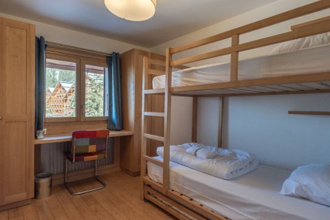 3 chambres Appartement à Les Allues, France No. 99677 7