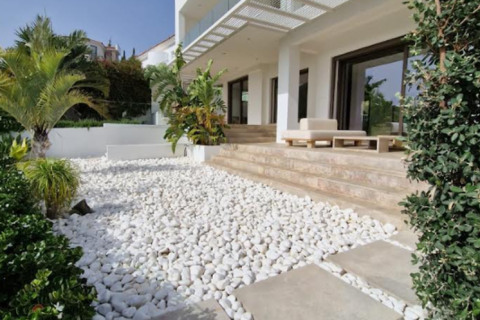 Вилла с 5 спальнями в Агиос Тихонас, Кипр №62570 1