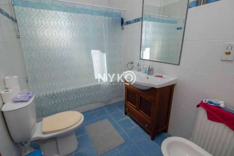 4 bedrooms House in Parekklisia, Cyprus No. 45382 11