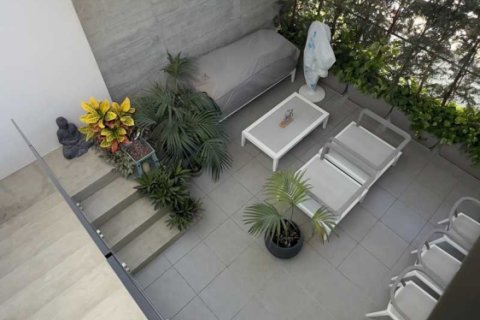 3 dormitorios Penthouse en Limassol, Cyprus No. 64145 10
