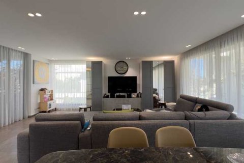 3 dormitorios Penthouse en Limassol, Cyprus No. 64145 3