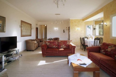 4 bedrooms House in Corfu, Greece No. 59152 9