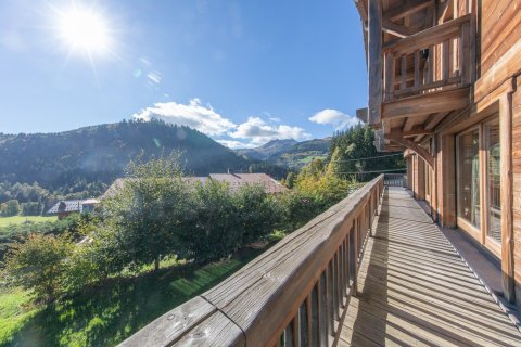 5 bedrooms House in Les Gets, France No. 99487 10