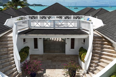 5 bedrooms Villa in Jolly Harbour, Antigua and Barbuda No. 75786 22