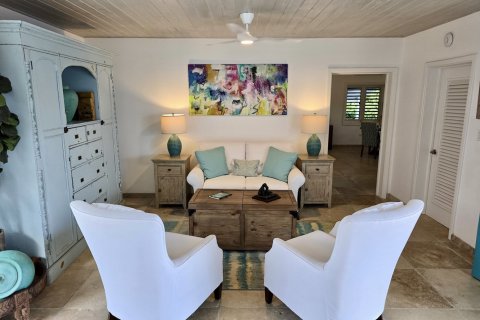 5 bedrooms Villa in Jolly Harbour, Antigua and Barbuda No. 75786 11