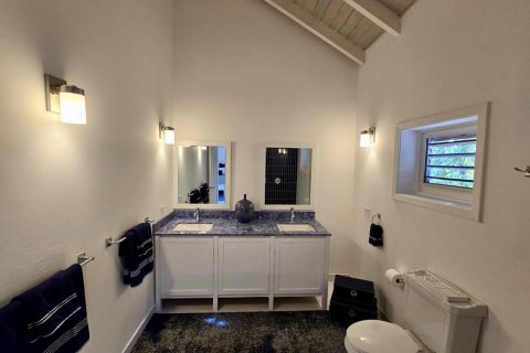 5 bedrooms Villa in Jolly Harbour, Antigua and Barbuda No. 75786 17