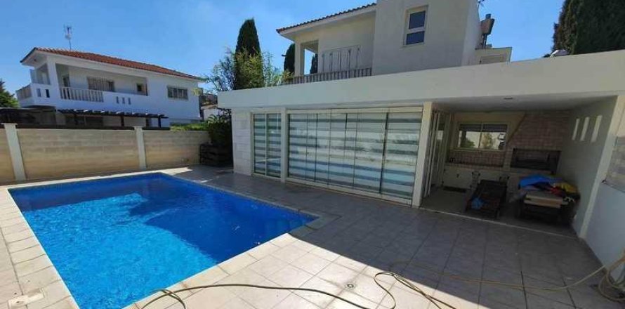 5 bedrooms Villa in Pyla, Cyprus No. 83219