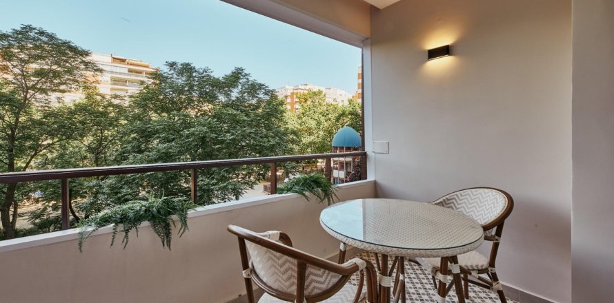 3 dormitorios Villa en Madrid, Spain No. 126185
