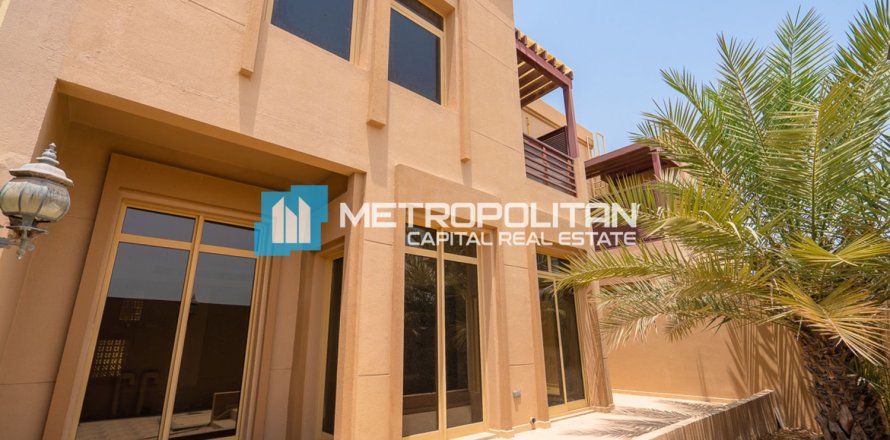 4 dormitorios Townhouse en Khalifa City, UAE No. 123484