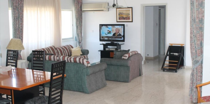 3 bedrooms Apartment in Limassol, Cyprus No. 105795
