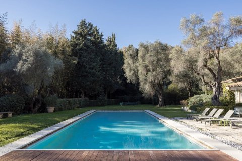8 dormitorios Villa en Vence, France No. 77937 5