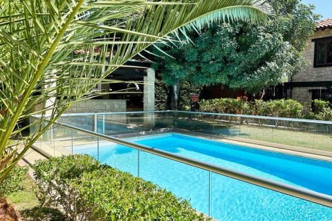 5 bedrooms House in Souni–Zanatzia, Cyprus No. 100716 3