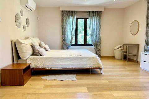 5 bedrooms House in Souni–Zanatzia, Cyprus No. 100716 8