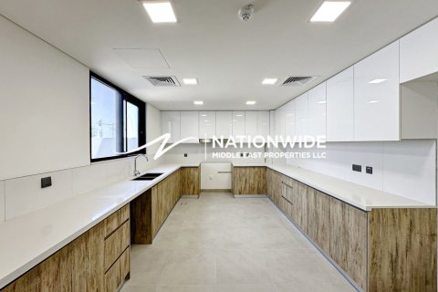 5 bedrooms Villa in Binh Duong, Vietnam No. 88786 19