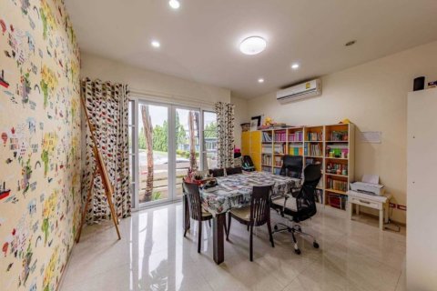 4 bedrooms Villa in Phuket, Thailand No. 97269 22