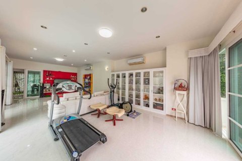 4 bedrooms Villa in Phuket, Thailand No. 97269 17