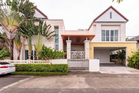 4 bedrooms Villa in Phuket, Thailand No. 97269 1