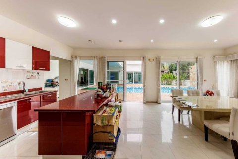 4 bedrooms Villa in Phuket, Thailand No. 97269 28