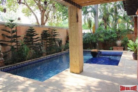 3 bedrooms Villa in Jomtien Beach, Thailand No. 96814 3