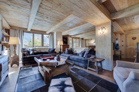 3 bedrooms Apartment in Val-d'Isere, France No. 99414 2