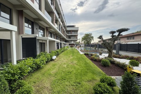 3 dormitorios Apartment en Ho Chi Minh, Vietnam No. 87693 2