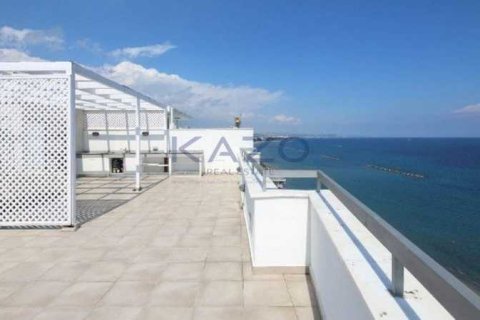 3 bedrooms Maisonette in Limassol, Cyprus No. 73645 2