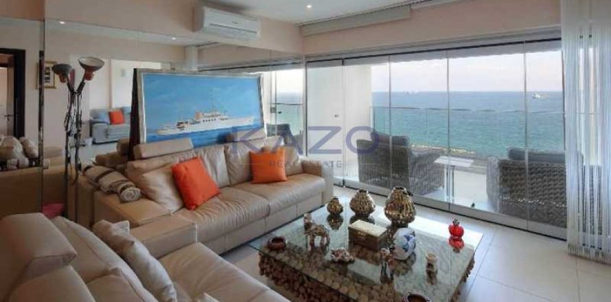 3 bedrooms Maisonette in Limassol, Cyprus No. 73645