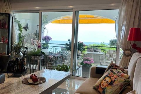 4 bedrooms Apartment in Germasogeia, Cyprus No. 65699 1