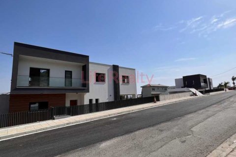 4 dormitorios House en Pyrgos, Cyprus No. 39327 7