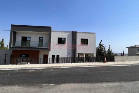 4 dormitorios House en Pyrgos, Cyprus No. 39327 1