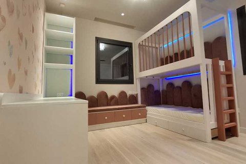 5 bedrooms Villa in Lakatamia, Cyprus No. 80759 14