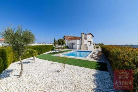 4 bedrooms Villa in Ayia Napa, Cyprus No. 76561 1