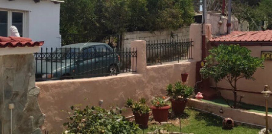 1 dormitorio House en Lavrio, Greece No. 122013