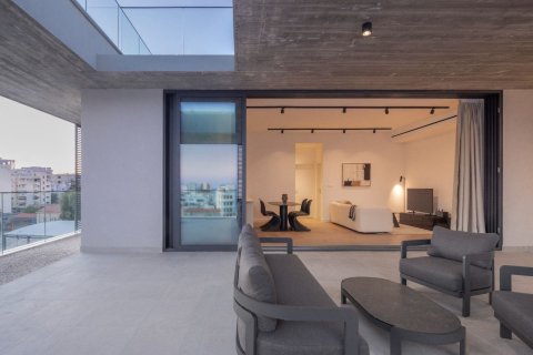 3 bedrooms Apartment in Limassol, Cyprus No. 99332 5