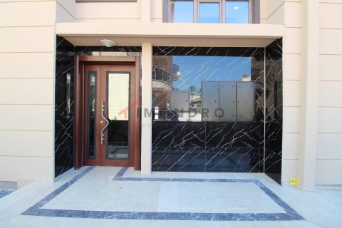 3 bedrooms Apartment in Tan Xuan, Vietnam No. 17892 2