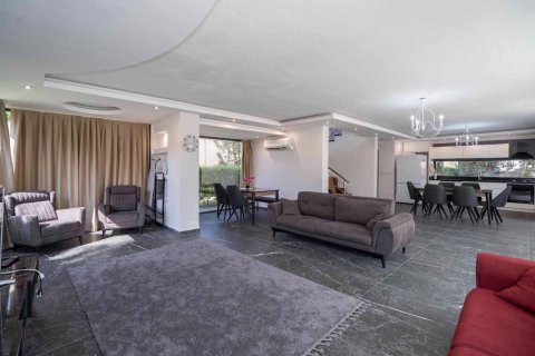 3 bedrooms Villa in Nong Ha, Vietnam No. 15919 21