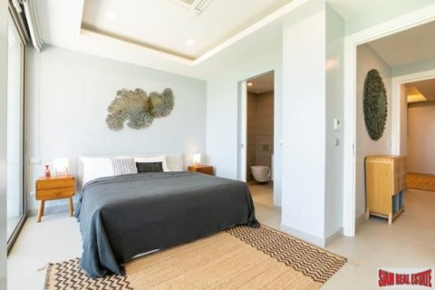 2 bedrooms Apartment in Surin Beach, Thailand No. 96421 2