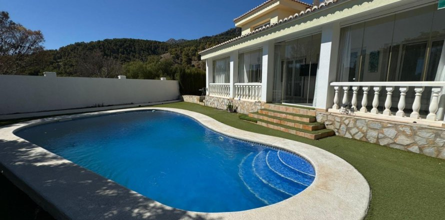 4 dormitorios Villa en Zona Altea Hills, Spain No. 110643