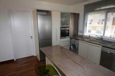 3 bedrooms Apartment in Paphos, Cyprus No. 77459 7