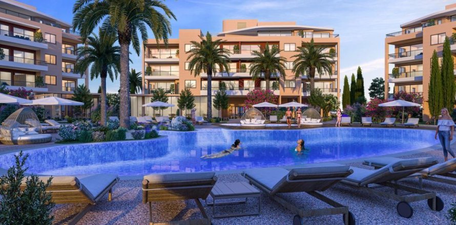 3 bedrooms Apartment in Limassol, Cyprus No. 105426